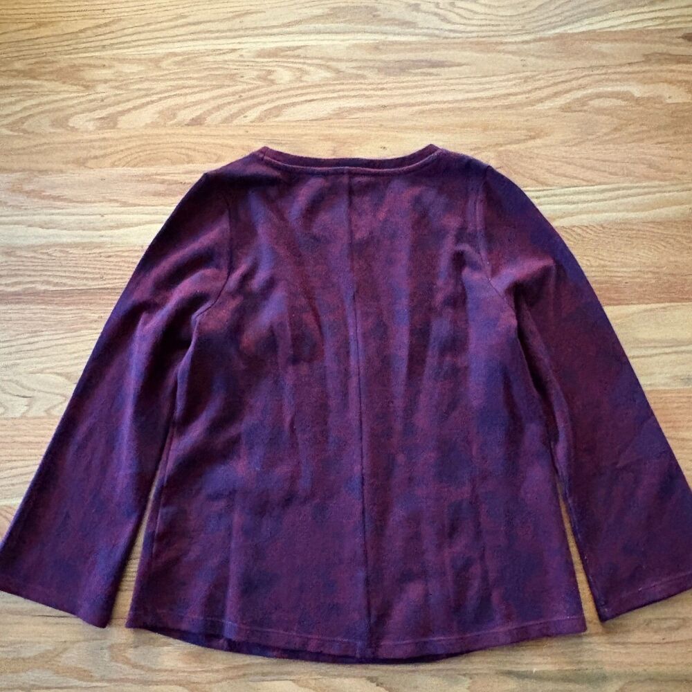 NWT SOFT SURROUNDINGS Jeri Maroon Blue Jacquard Knit Top Womens Size Petite Med - Picture 2 of 7